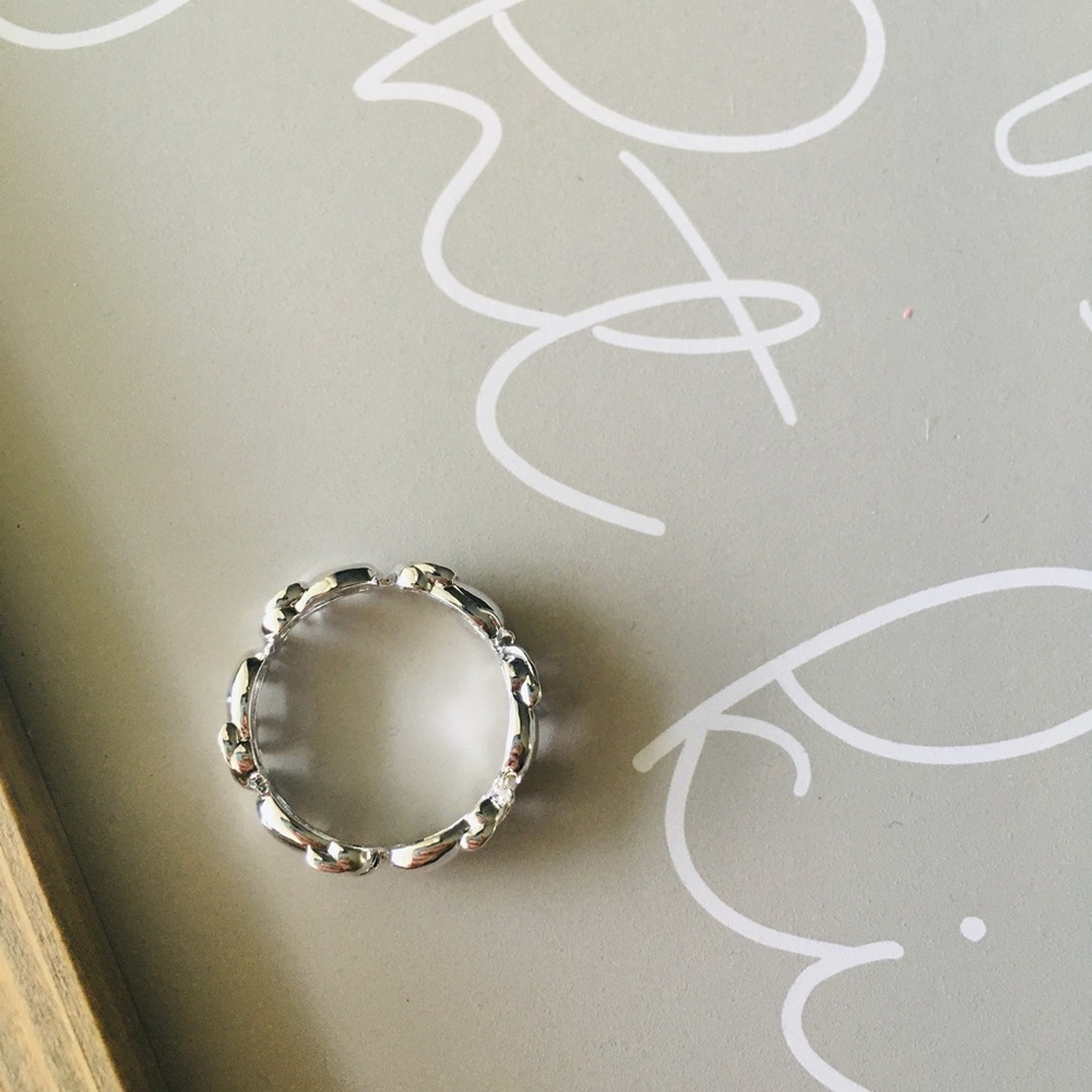 Elephant Band Ethnic Crafted Silver Ring - Picture 4 of 6